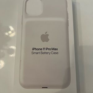 iPhone 11 Pro Max Smart Battery Case